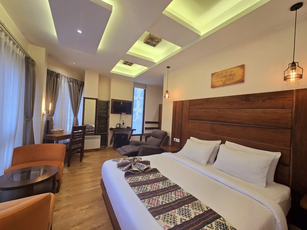 WhatsApp Image 2025-11-04 at 12.24.16 PM