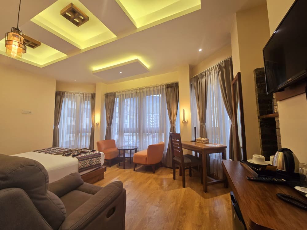 WhatsApp Image 2025-11-04 at 12.24.17 PM (1)