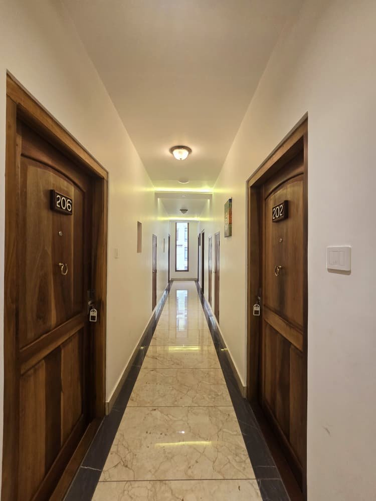 WhatsApp Image 2025-11-04 at 12.24.17 PM (2)