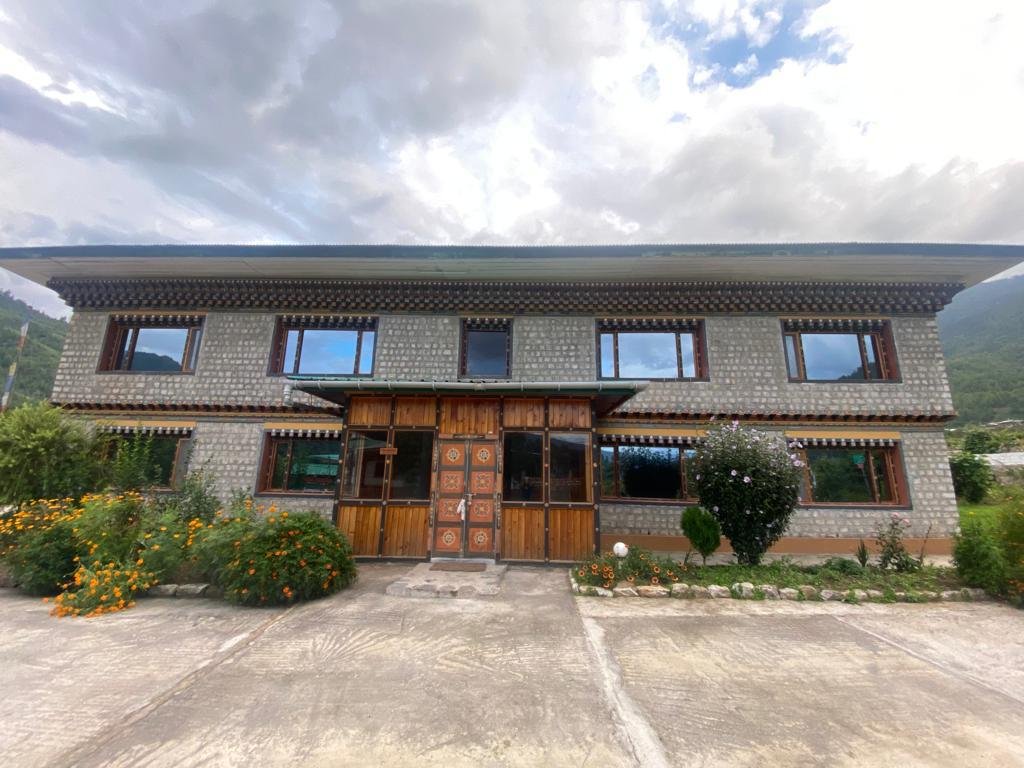 WhatsApp Image 2025-11-05 at 1.04.03 PM (1)