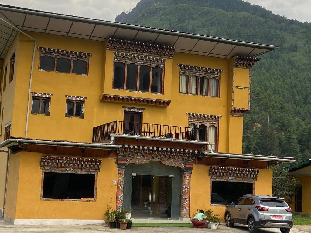 WhatsApp Image 2025-11-05 at 1.04.04 PM