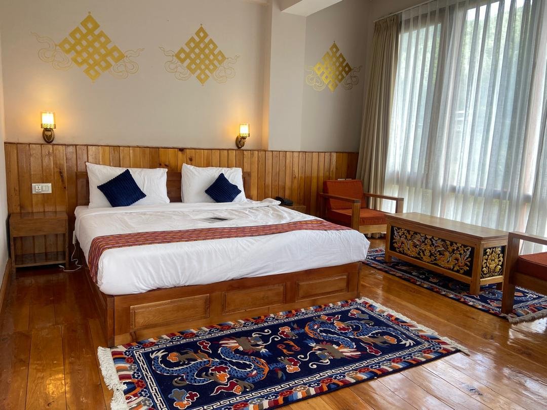 WhatsApp Image 2025-11-05 at 12.03.51 PM (1)