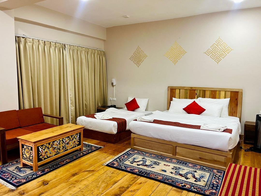 WhatsApp Image 2025-11-05 at 12.03.51 PM