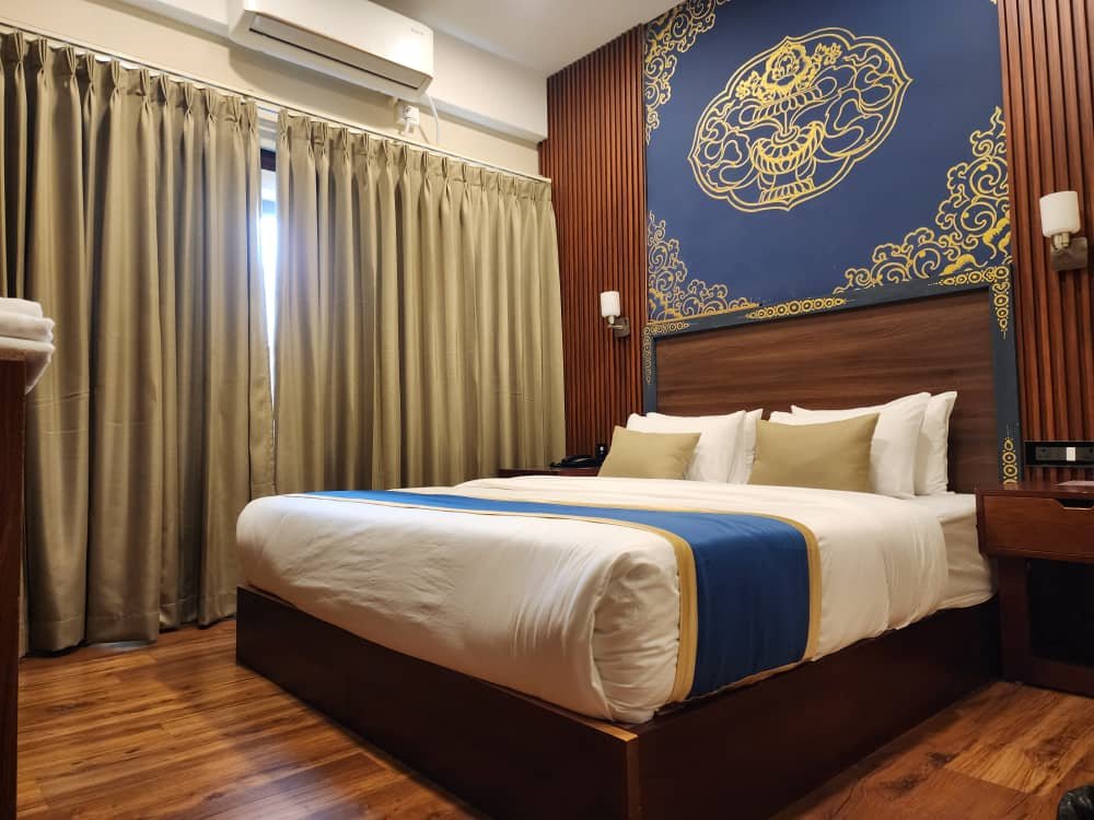 WhatsApp Image 2025-11-05 at 6.55.18 PM (1)