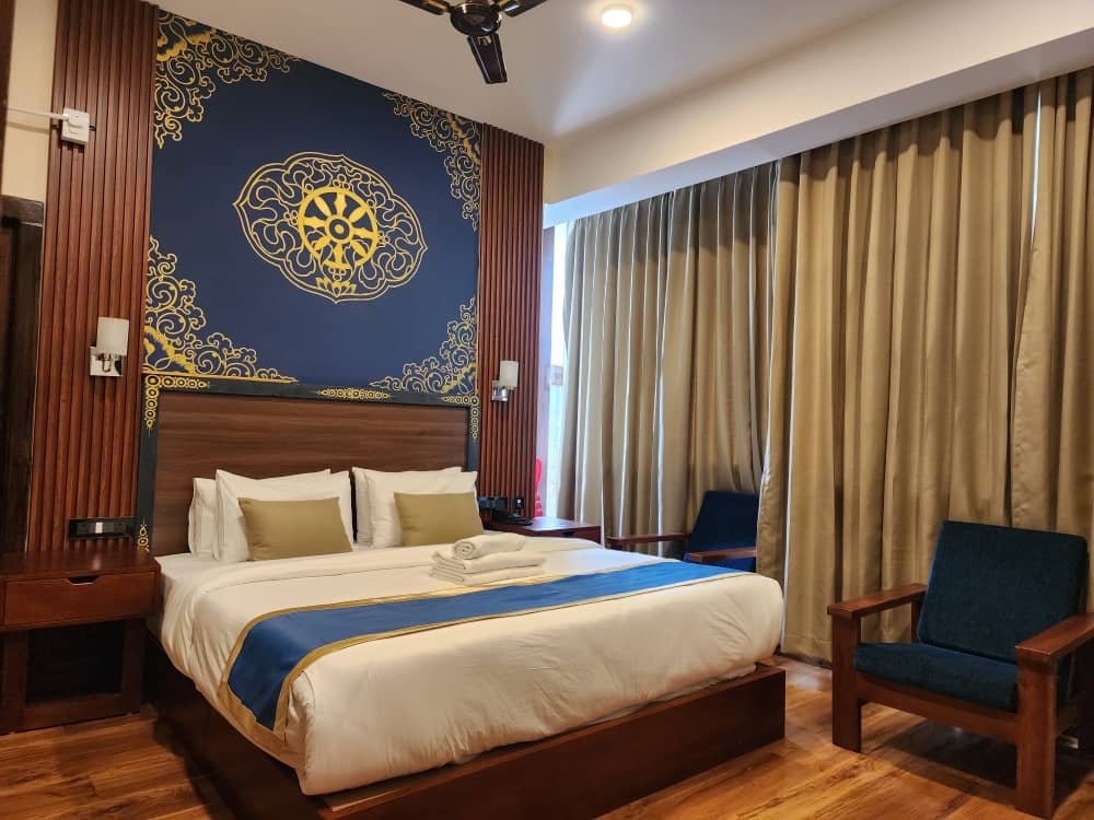 WhatsApp Image 2025-11-05 at 6.55.19 PM (1)