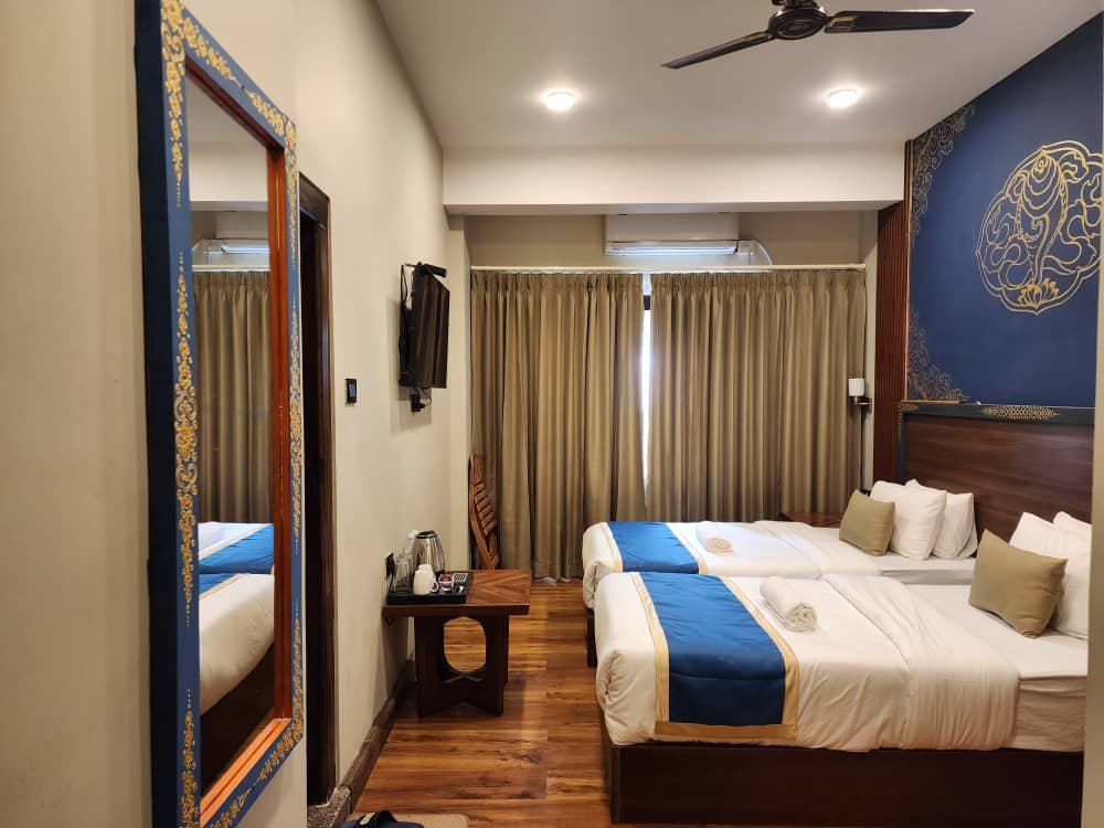 WhatsApp Image 2025-11-05 at 6.55.19 PM